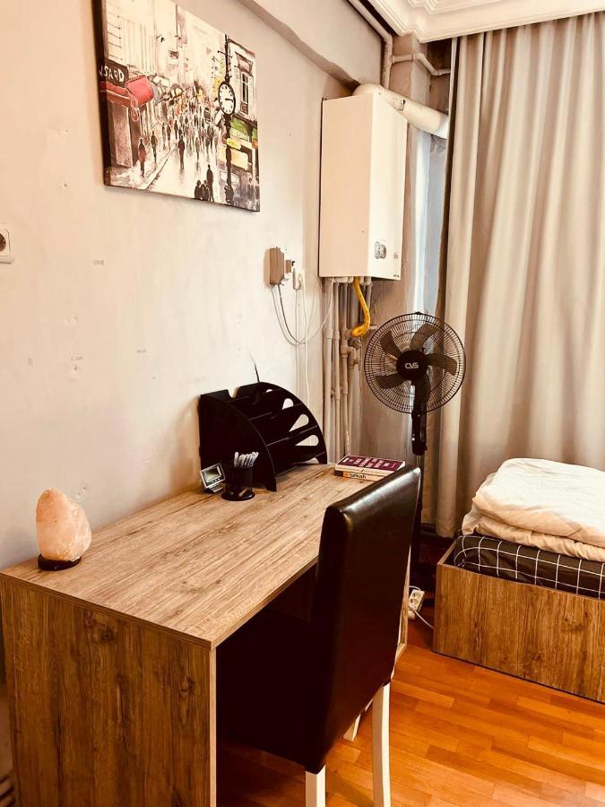 A Cozy Room Истанбул Екстериор снимка