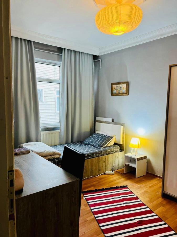 A Cozy Room Истанбул Екстериор снимка